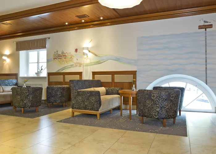 ケーニッヒ 4* パッサウ