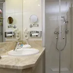 Koenig Ξενοδοχείο 4*