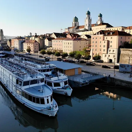 科尼格酒店 酒店 4*