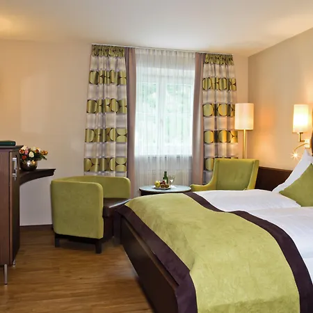 Koenig Hotel 4*