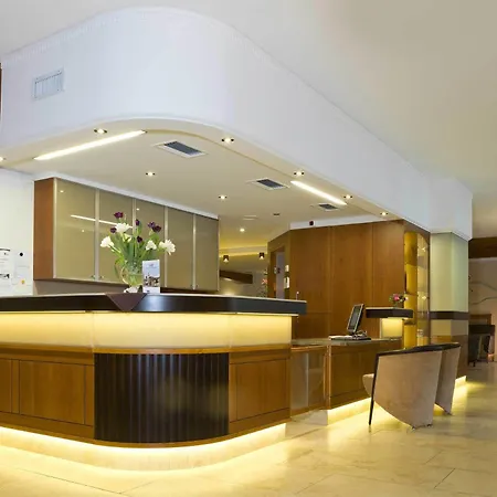 Hotel König 4*